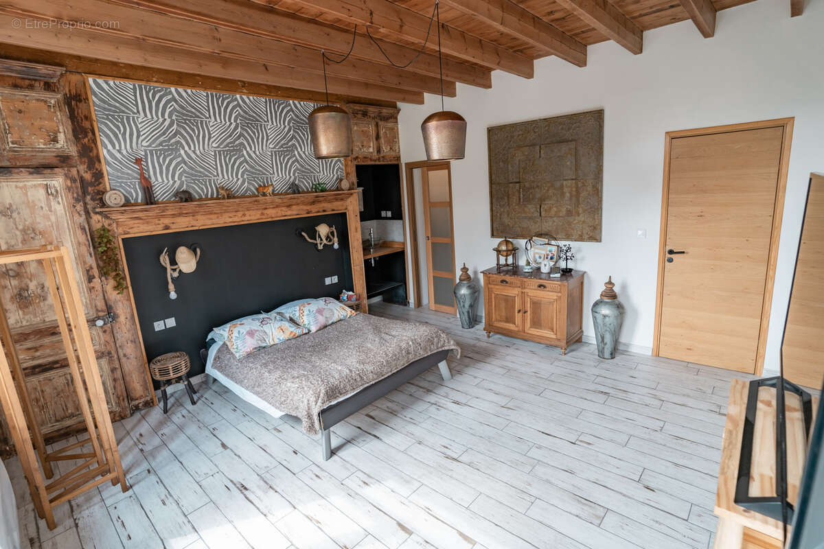 Maison à SAINTE-MARIE-KERQUE