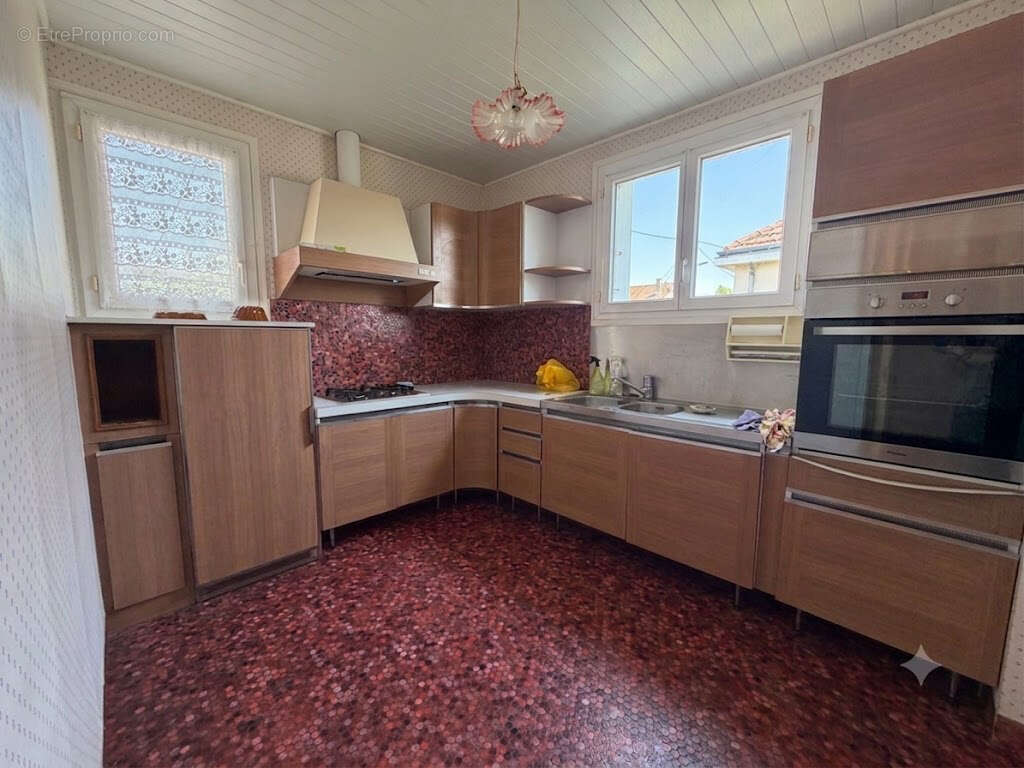Maison 79 m² à Chatellerault  - photo 4