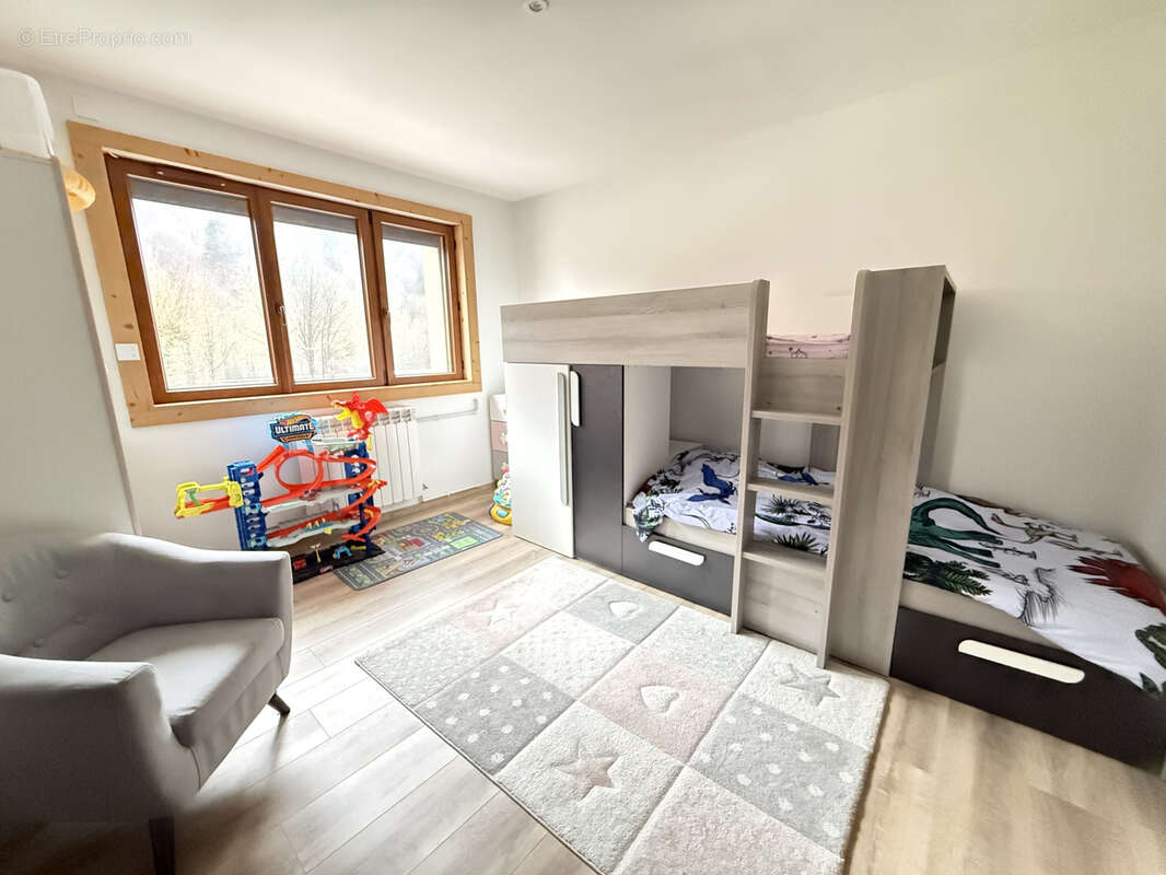 Appartement à UGINE