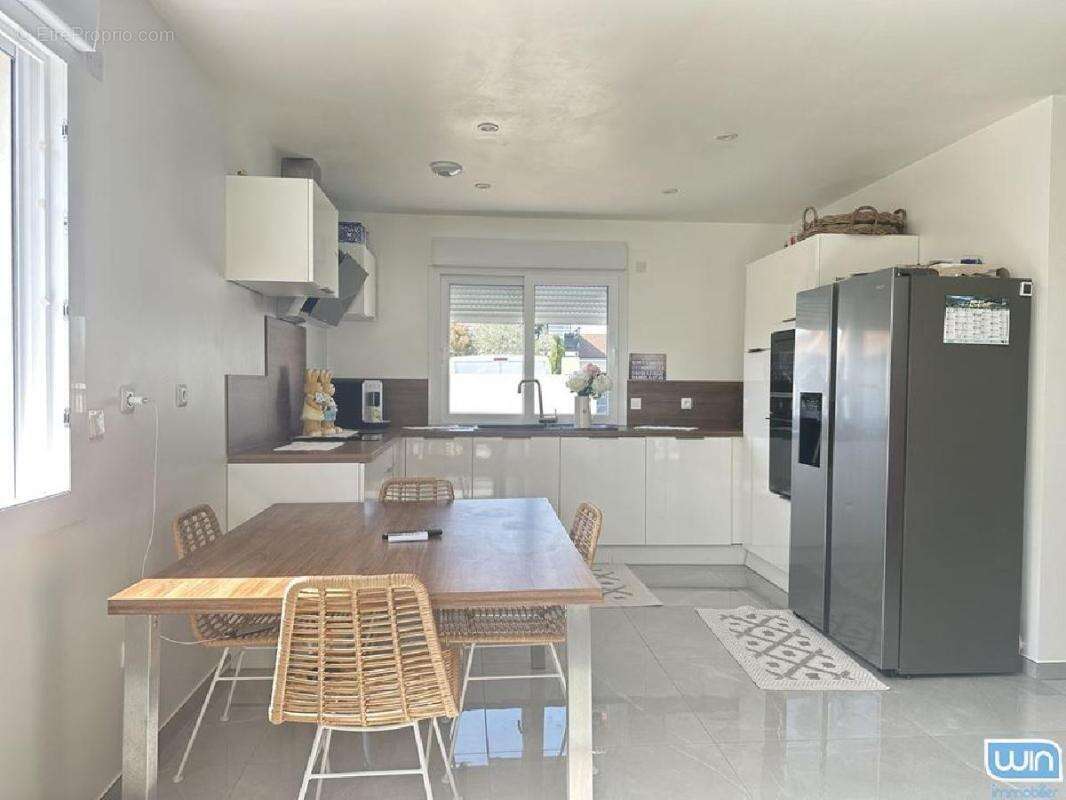 Maison à SAINT-JUST-DE-CLAIX