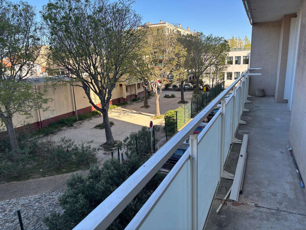 Appartement à PORT-DE-BOUC