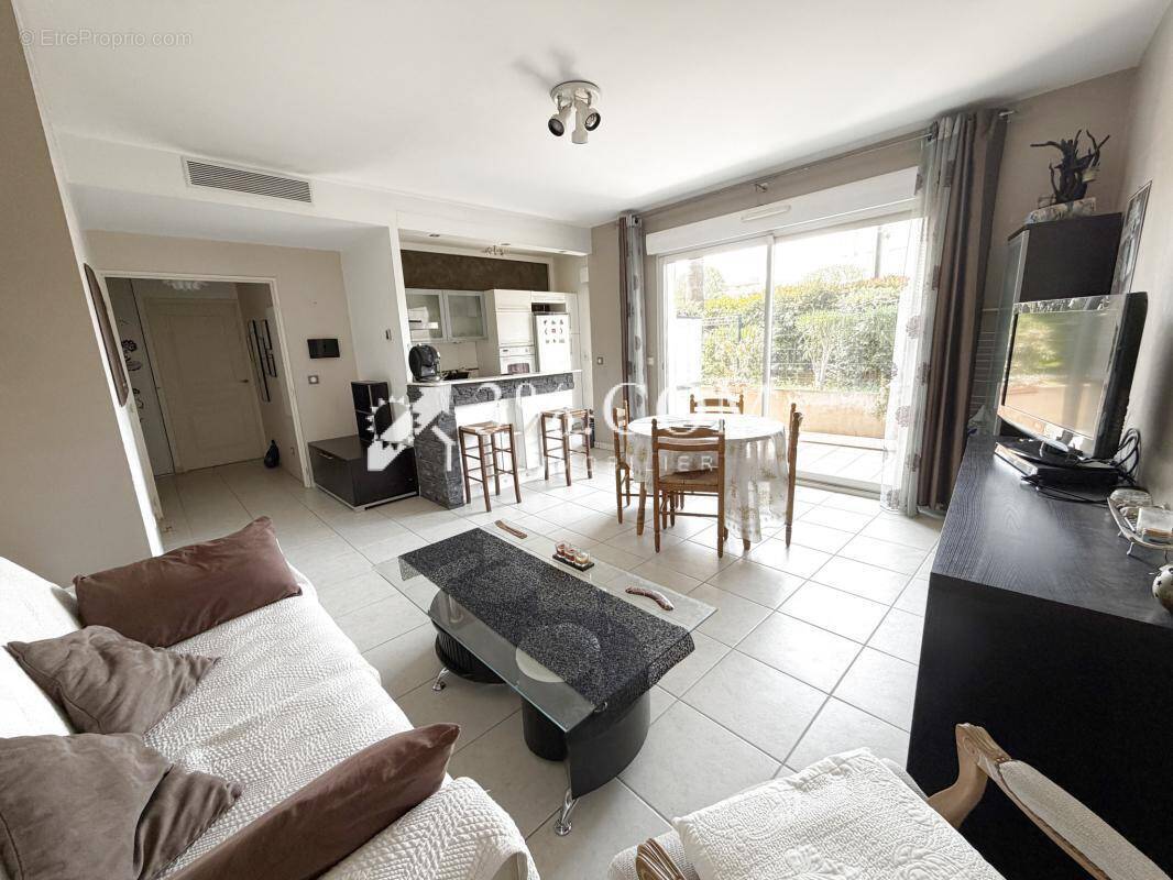 Appartement à CAGNES-SUR-MER