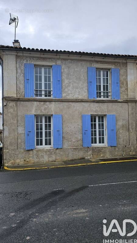 Photo 1 - Maison à NANCRAS