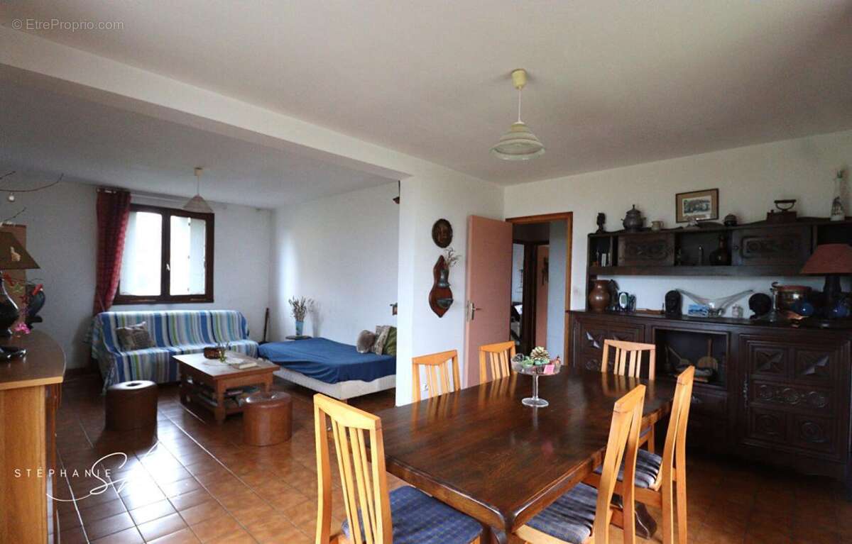 Maison à PLOUGASNOU