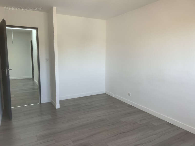 SURAT Maison de 166 m2 avec cour - photo 11
