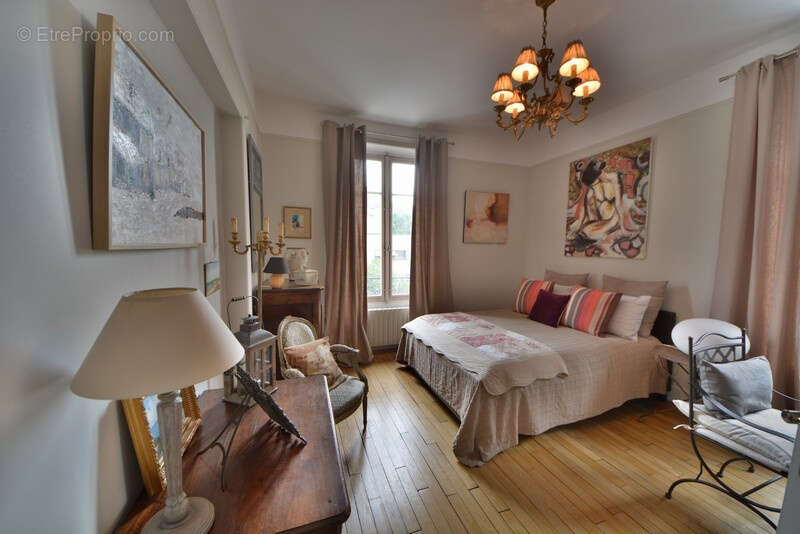 Maison à BRIVE-LA-GAILLARDE