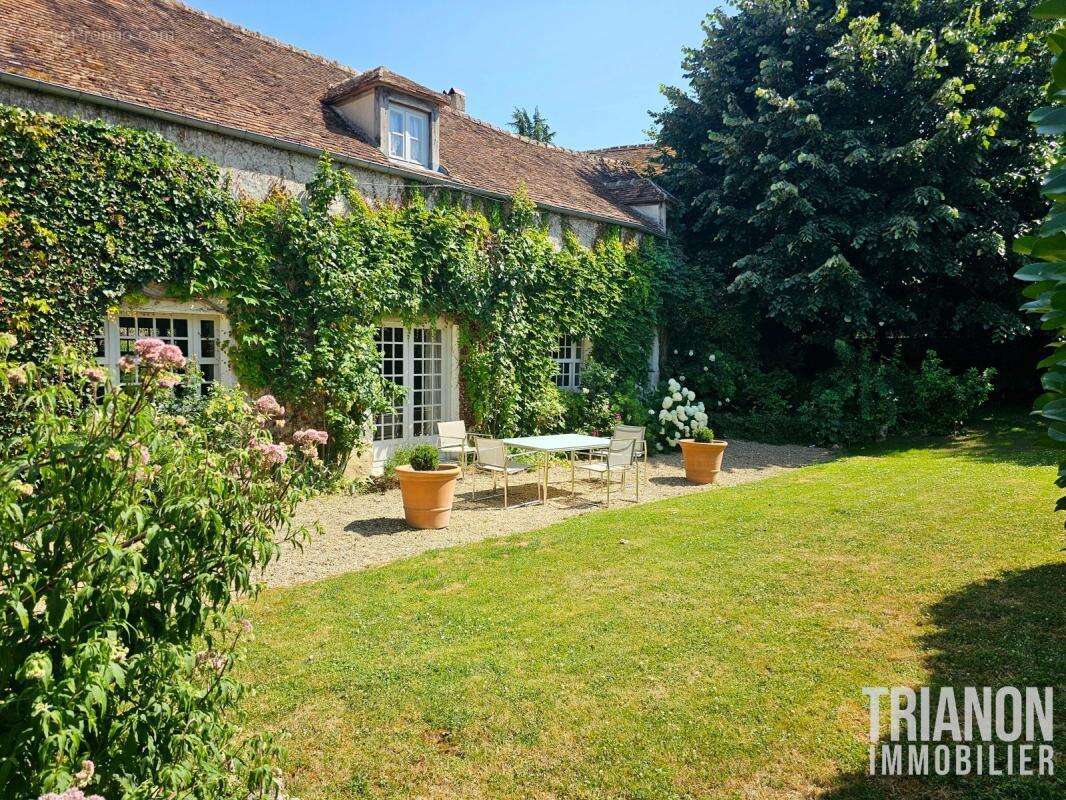 Maison à FEUCHEROLLES