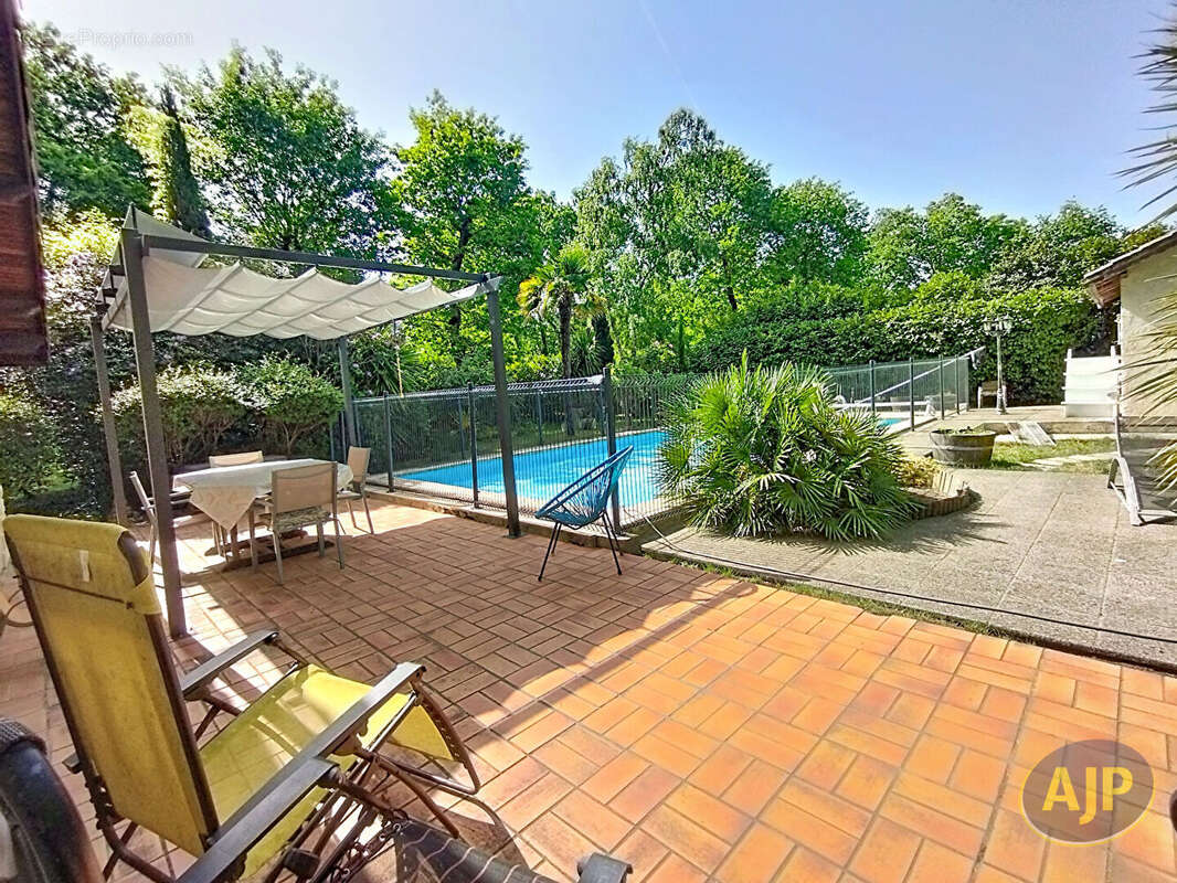 Audenge - maison 4 chambres avec piscine et garage - photo 11