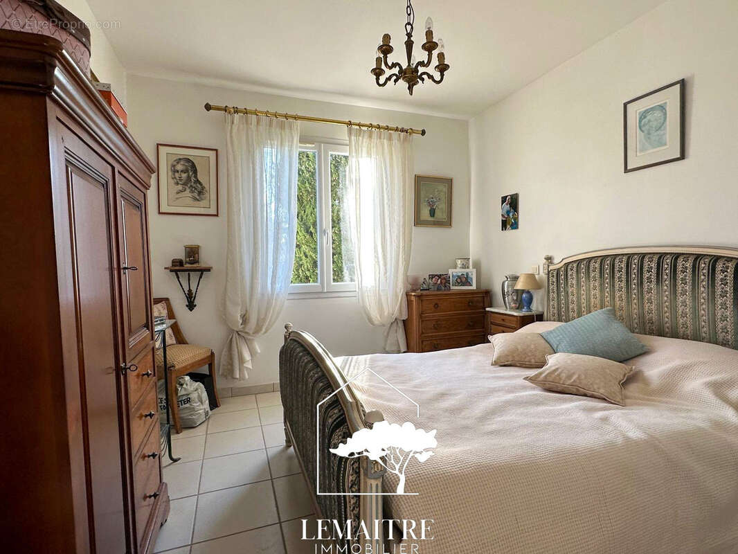 Maison à LES MATHES