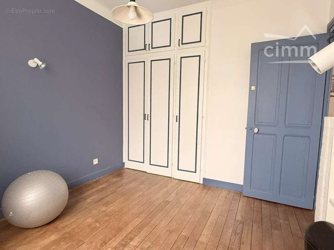 Maison familiale 193 m² avec piscine à débordement – 6 chambres – blois centre-ville - photo 17