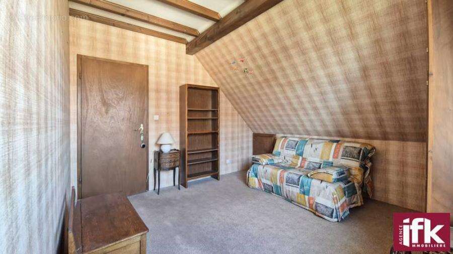 Horbourg-Wihr : Maison 5 chambres de 144m² sur 6 ares de terrain - photo 19