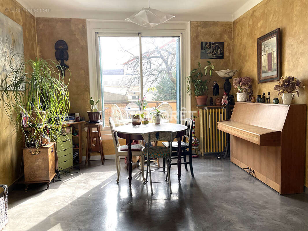 Maison à MONTREUIL