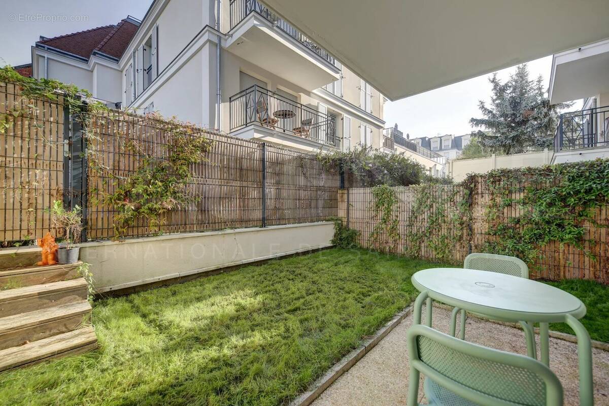 Appartement à MAISONS-LAFFITTE