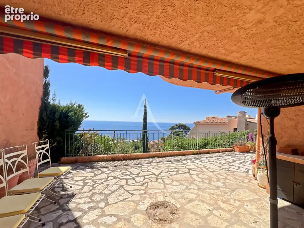 Un appartement rare avec vue mer,  131 m² avec terrasse et jardin - photo 18