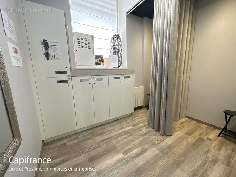 Commerce à BARNEVILLE-CARTERET