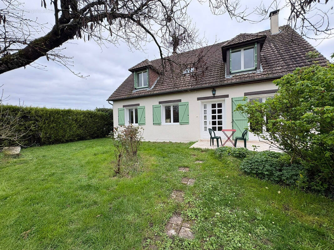 Maison à SAVONNIERES