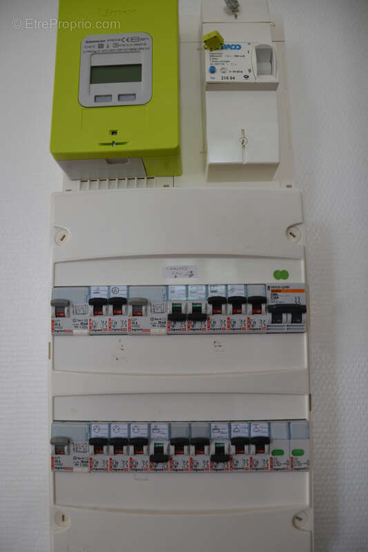 Lumineux T4 de 58 m2 très bien situé en hypercentre et avec belle vue - photo 16