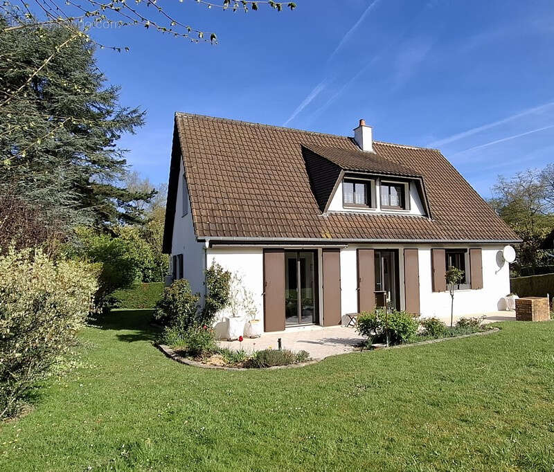 Maison à SAINT-MARTIN-DE-BOSCHERVILLE