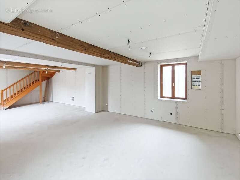 Appartement à SAINT-DIDIER-SUR-CHALARONNE