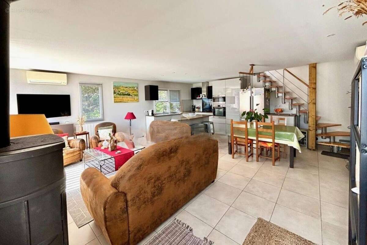 Photo 3 - Maison à TREBES