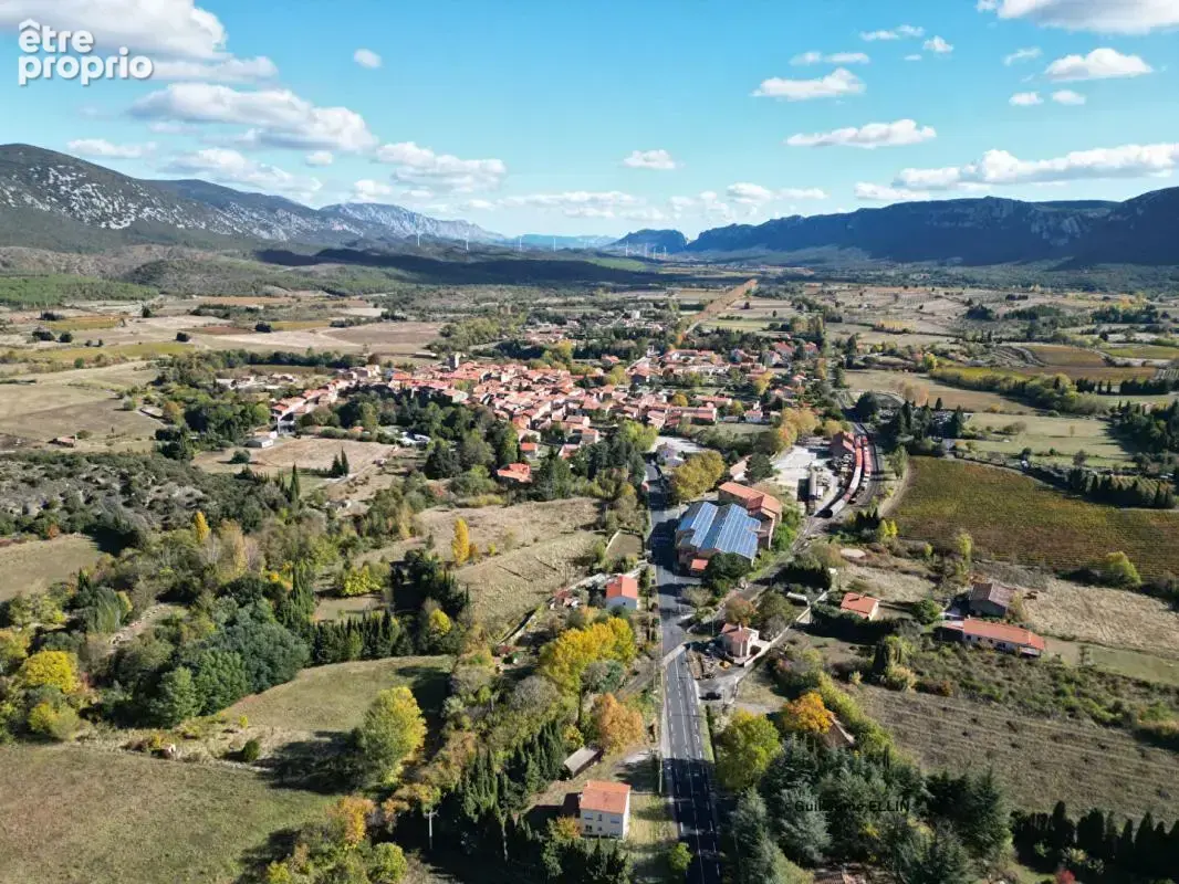 Maison de village à renover + terrain - photo 10
