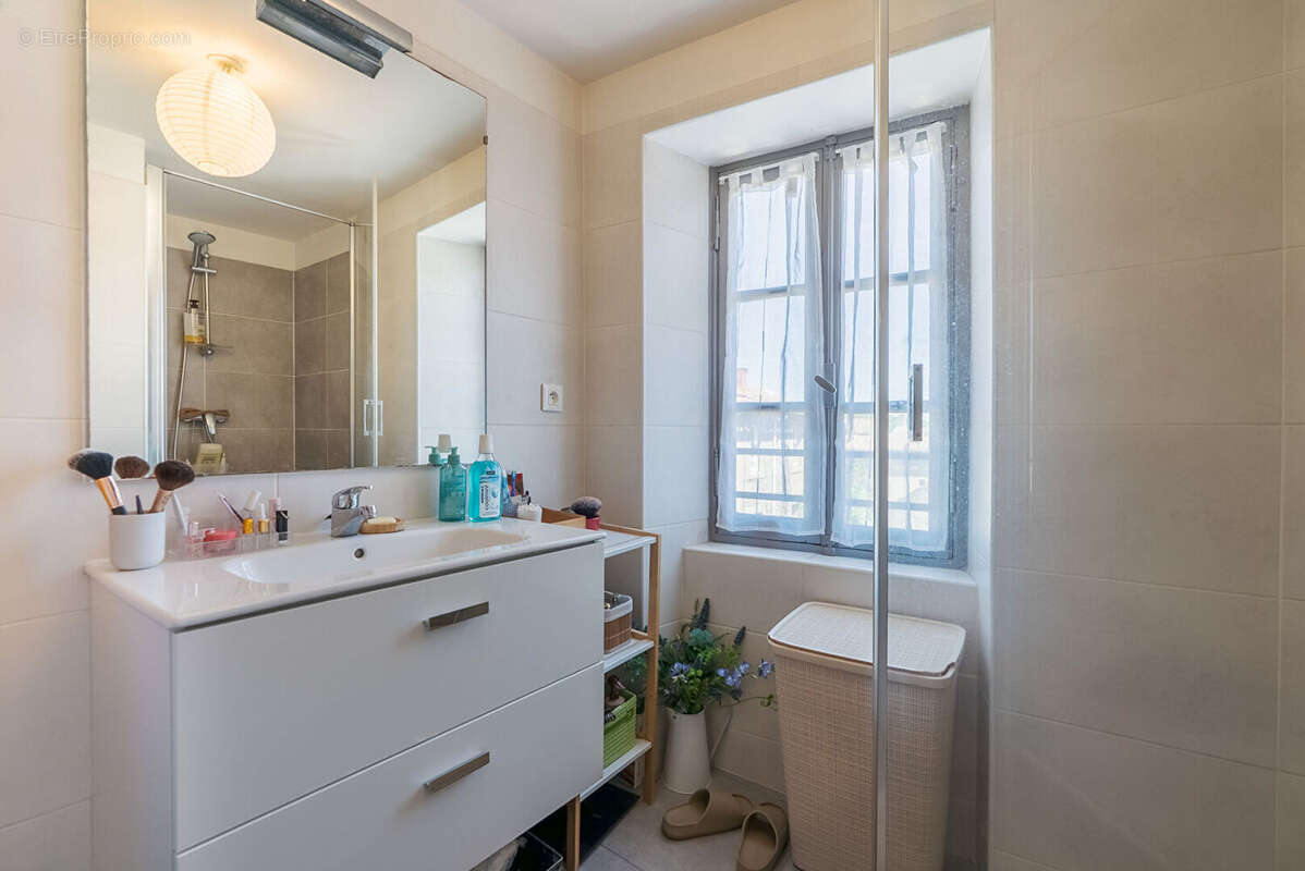 Appartement à CARCASSONNE