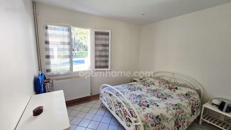 Maison plain pied de 110 m² avec piscine, garage et dépendances CESTAS (33) - photo 7