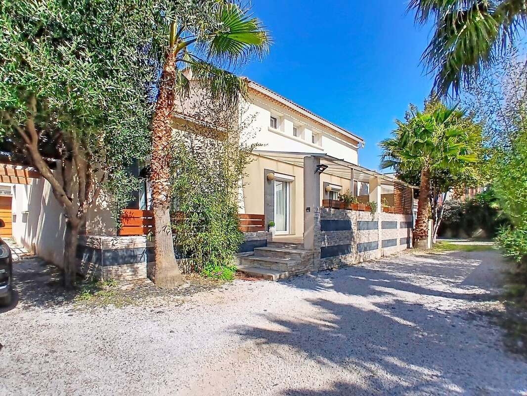 Maison à FRONTIGNAN