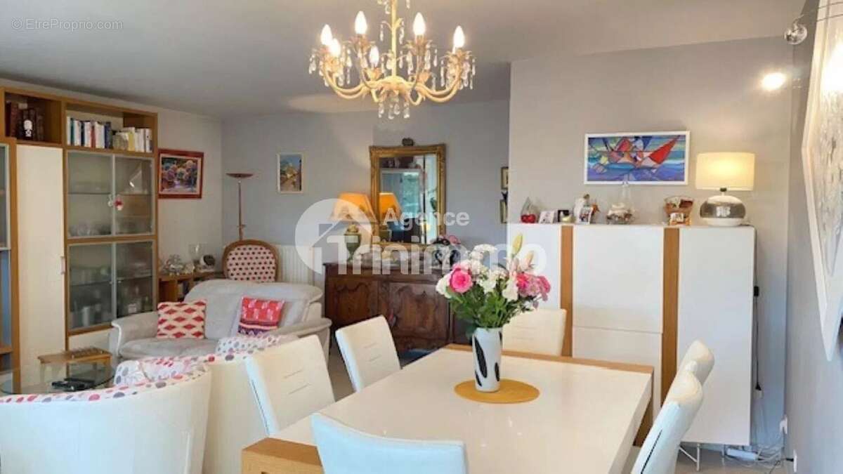 Appartement à LE PONTET