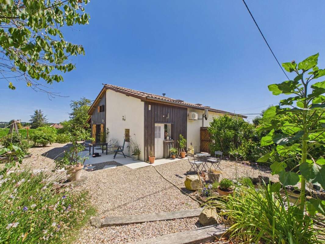 Charmante maison et maison d'amis avec piscines privées et terrasses spacieuses - photo 20