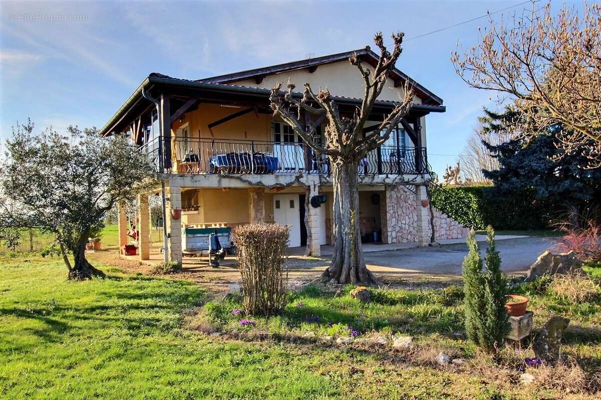 Maison à BOURG-DE-PEAGE