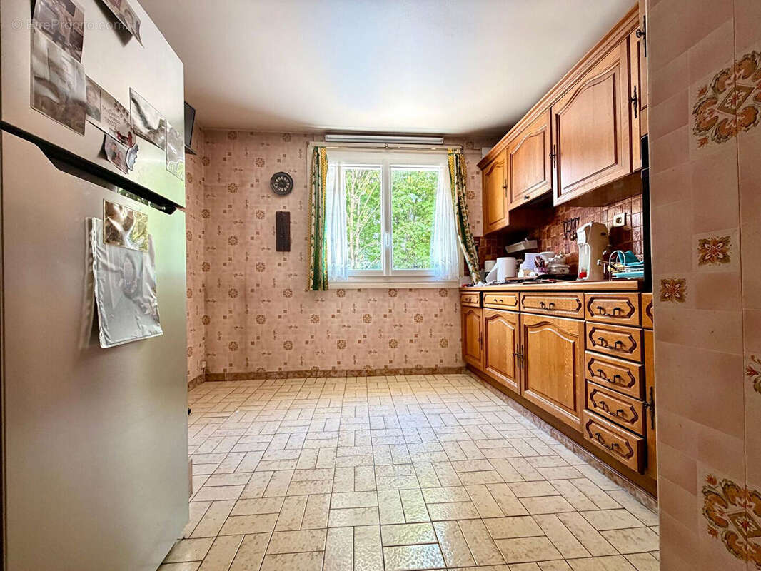 Appartement à PARIS-19E