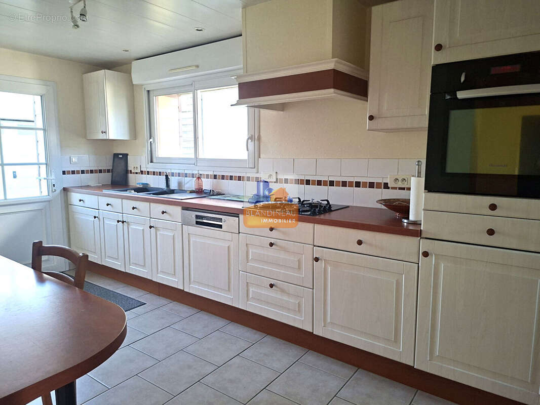 Maison à LA MONTAGNE