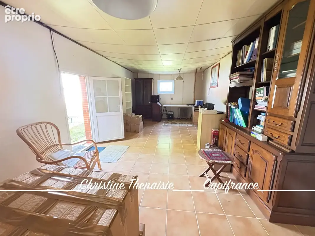 Maison à vendre sur un terrain de 2000 m2 - 4 chambres - Bureau - 3 salles d'eau - 3 wc - Dépendance de 110 m2 et garages LA GAR - photo 23