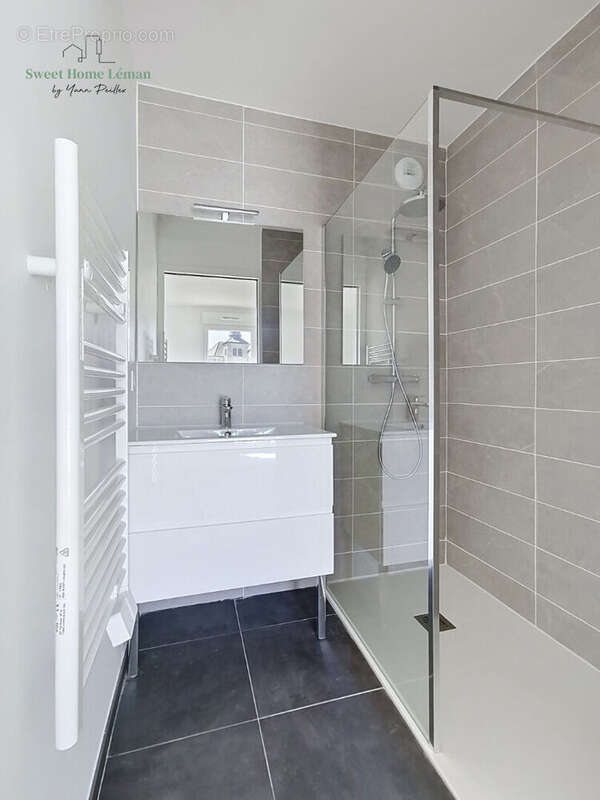 Appartement à SCIEZ
