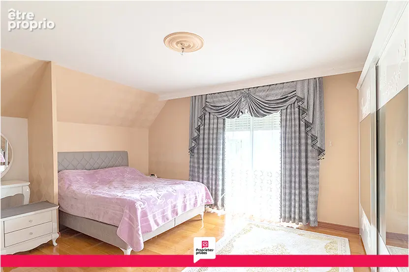 Romorantin grande maison avec 6 chambres, piscine et grand garage - photo 12