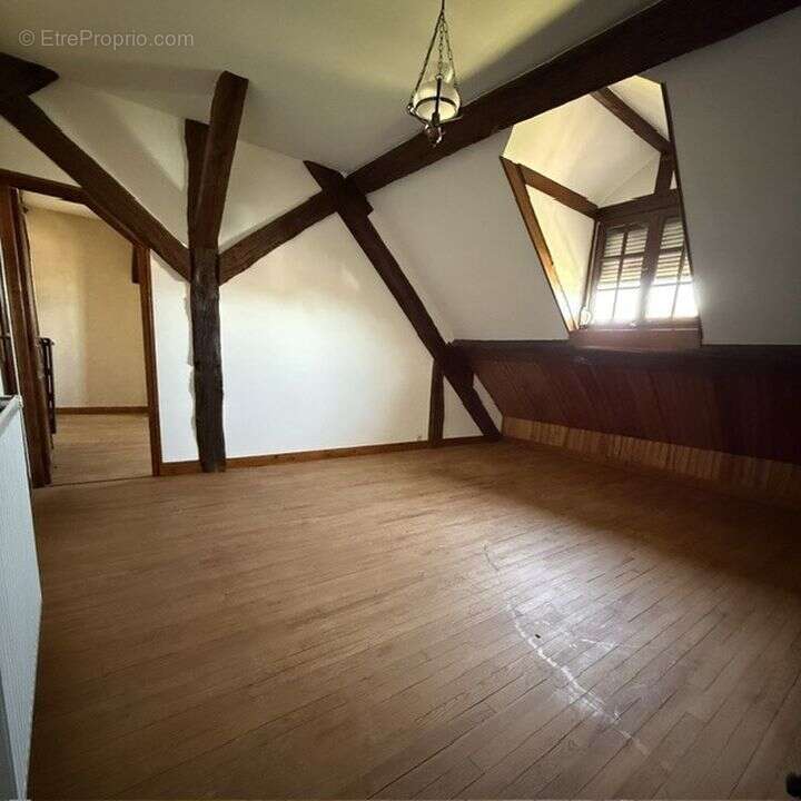 Maison familiale 132 m² - 4 chambres - Sous sol total - photo 10