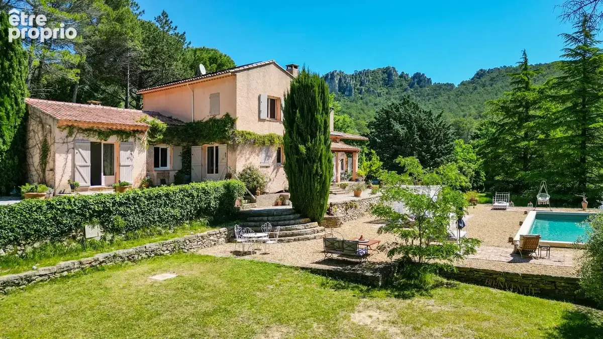 Maison à LA ROQUEBRUSSANNE