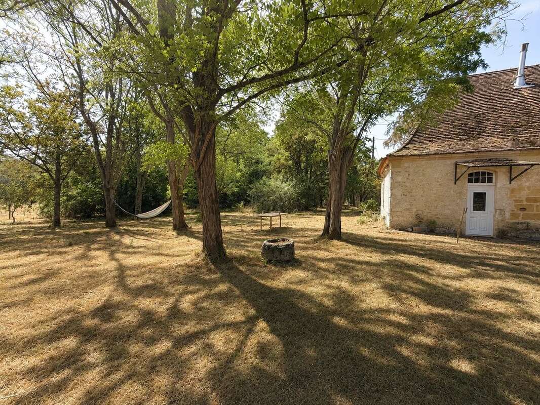 Propriété de caractère en pierres – Domaine équestre sur près de 6 hectares - photo 25
