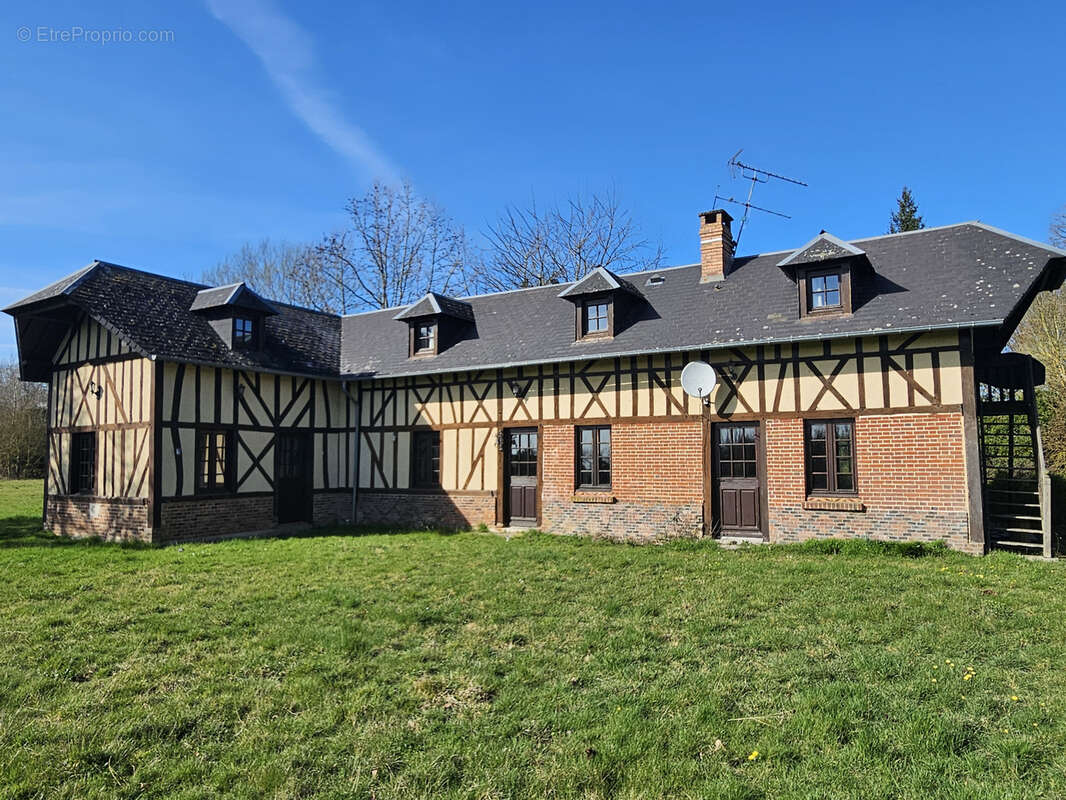 Maison à BERNAY
