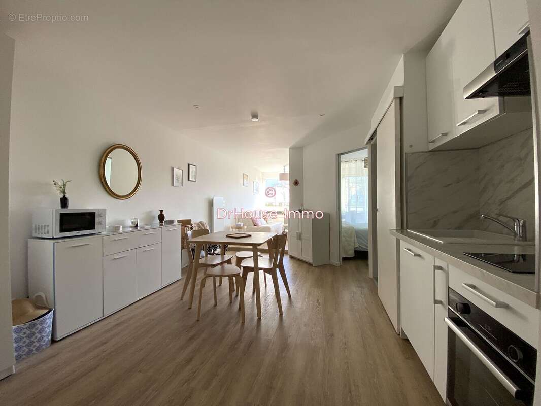 Appartement 37 m² à Le Grau-Du-Roi  - photo 77