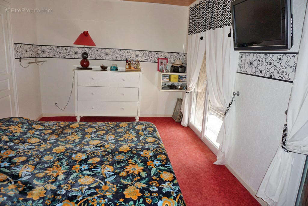 Maison à PARAY-LE-MONIAL