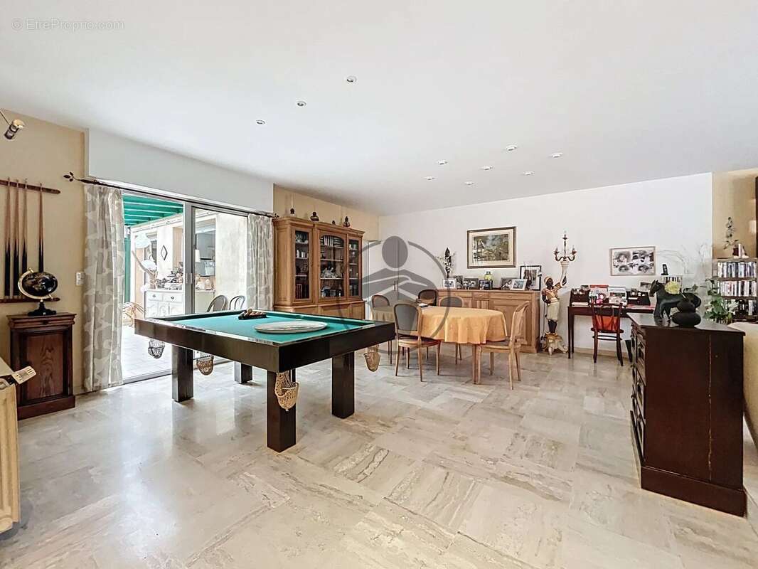 Maison à SAINT-QUENTIN