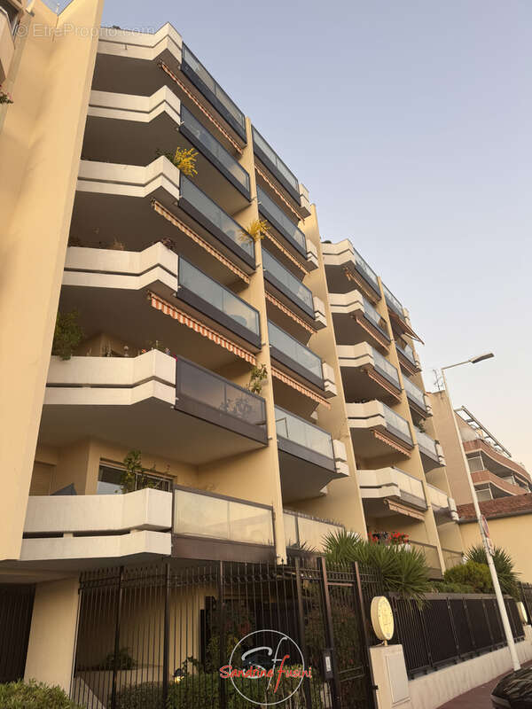 Appartement à CANNES