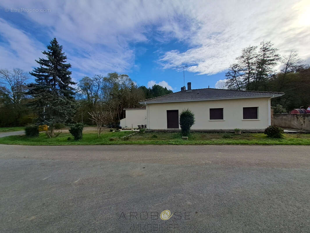 Maison à DAMAZAN