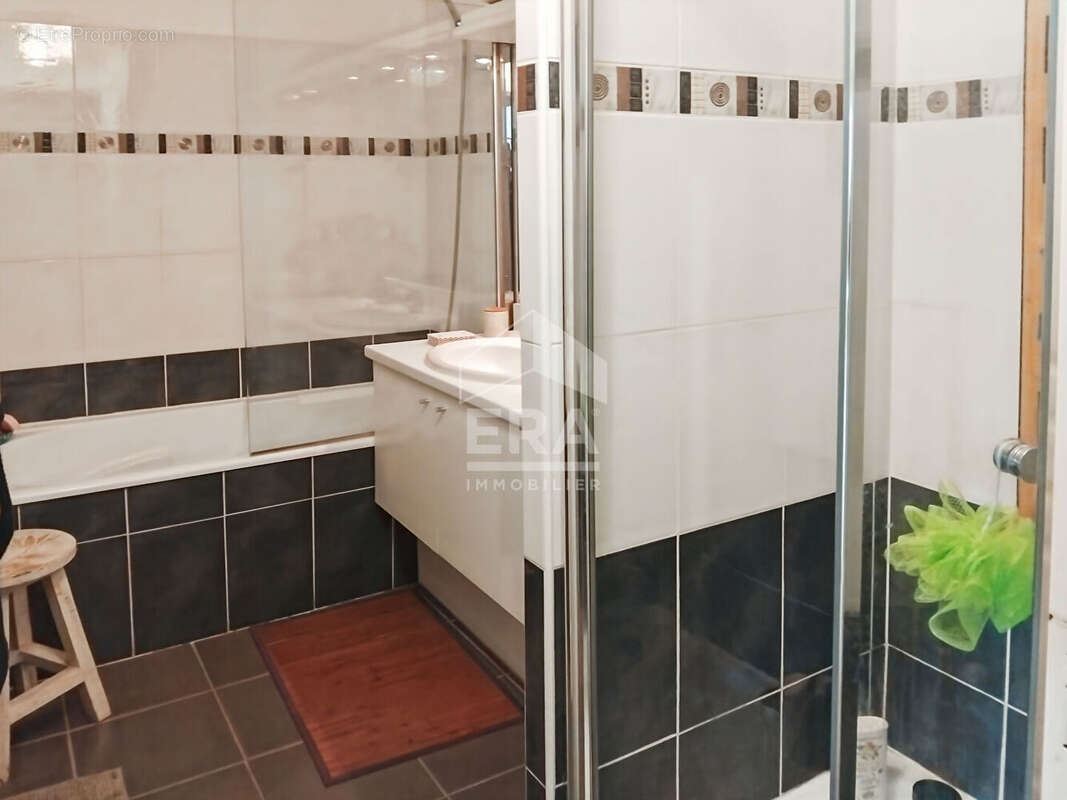 Appartement à TASSIN-LA-DEMI-LUNE