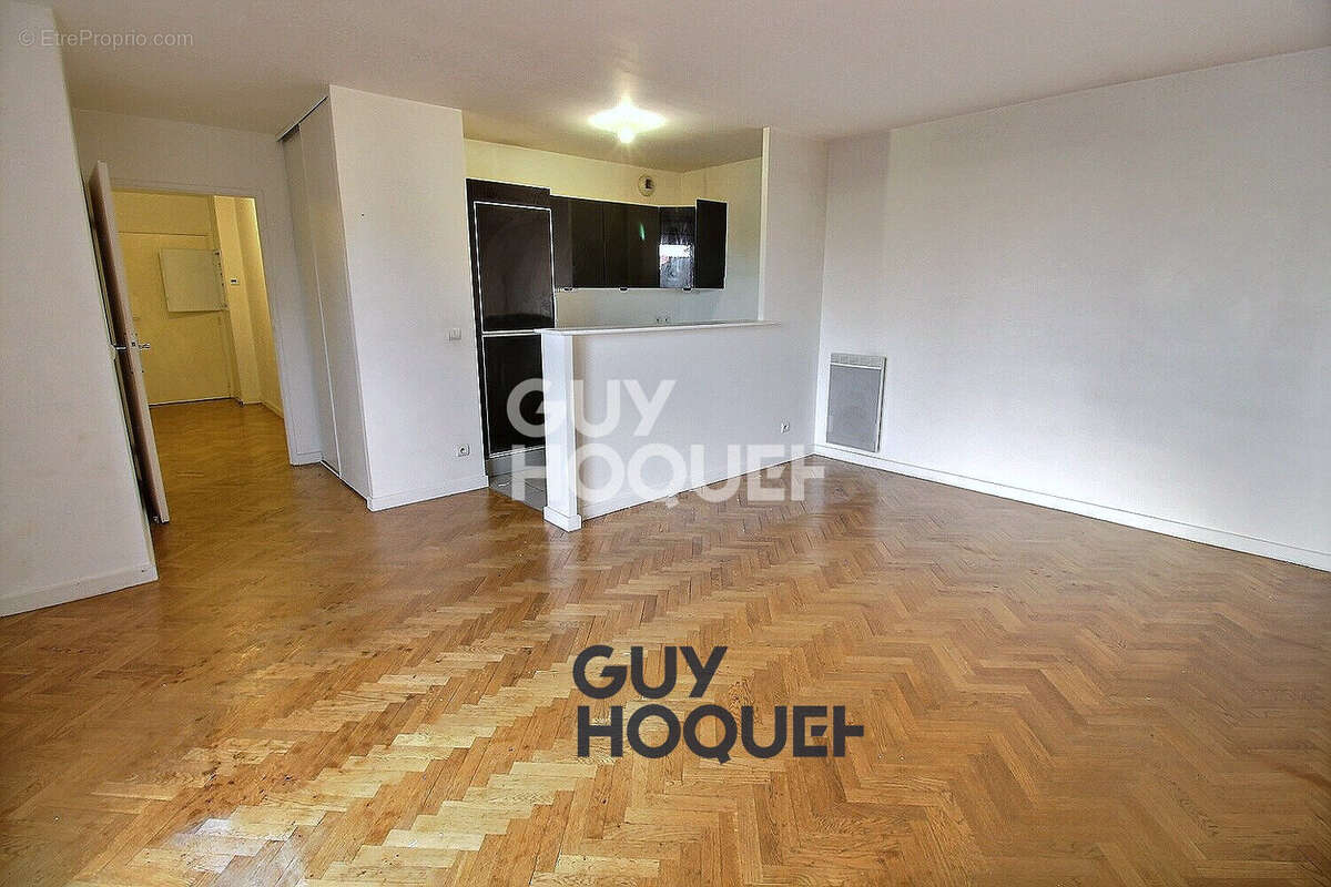 Appartement à LIMEIL-BREVANNES