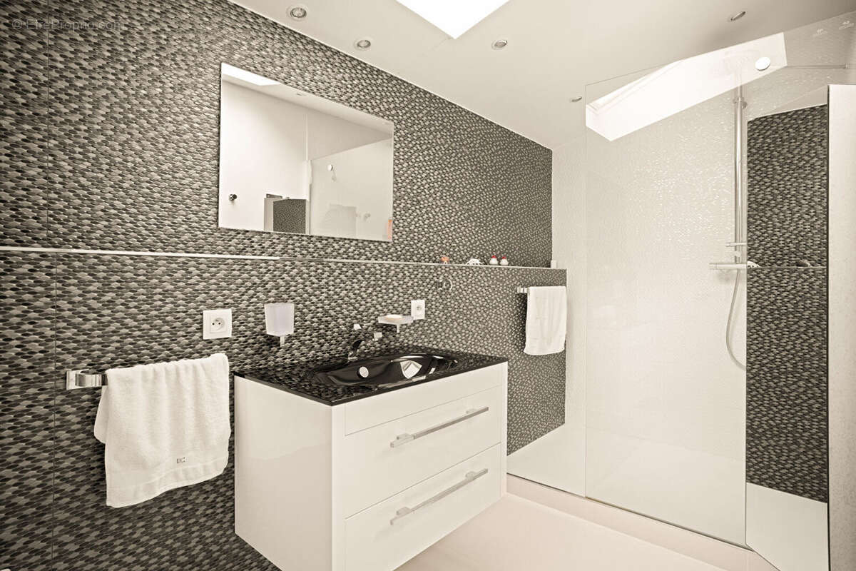 Maison à MARCILLY-D&#039;AZERGUES