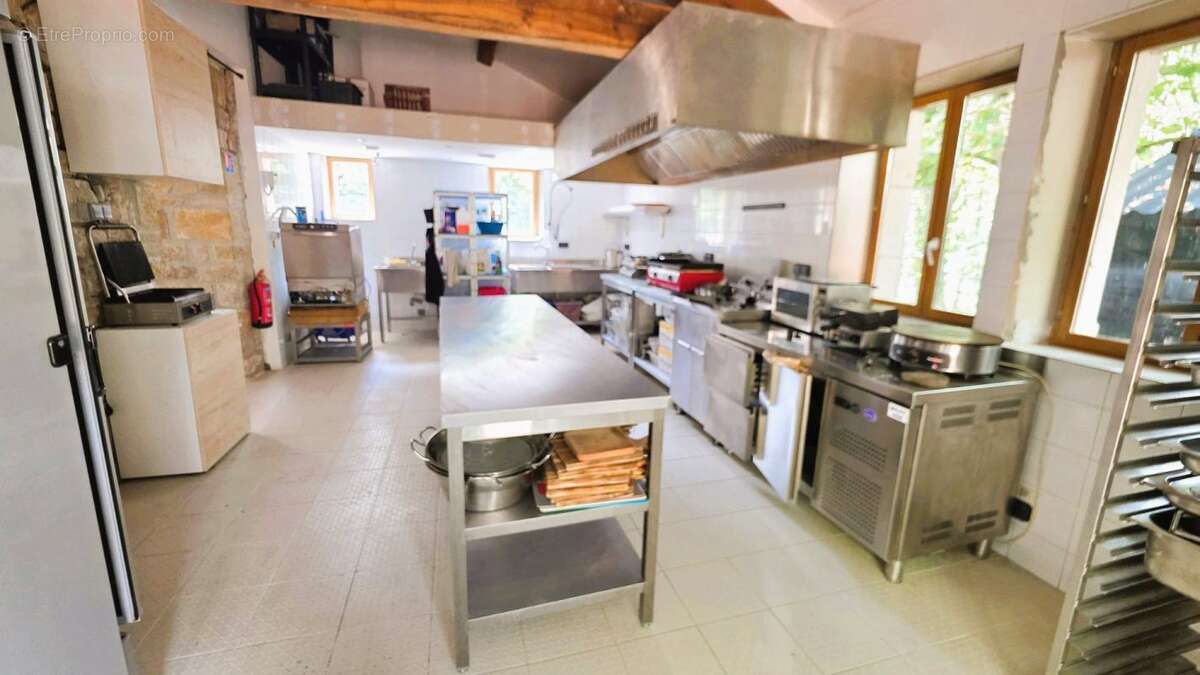 Maison à SAINT-ANTONIN-NOBLE-VAL