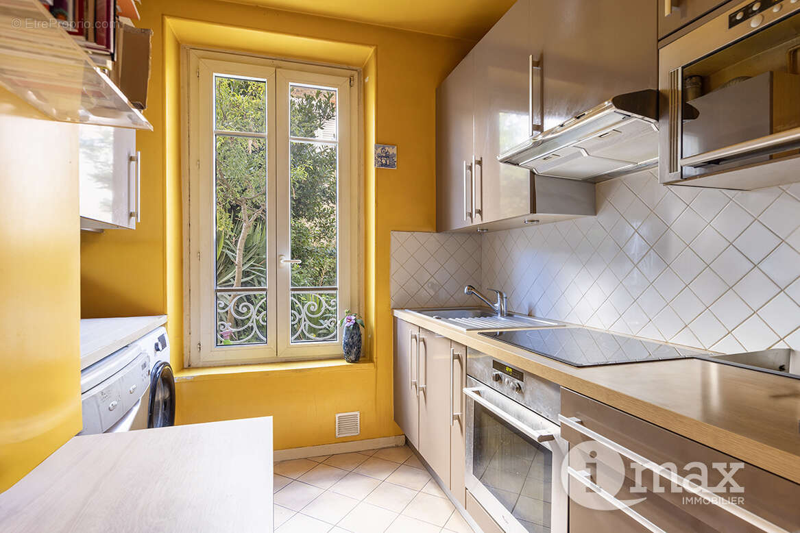 Appartement à BOIS-COLOMBES